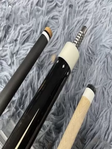 Cơ bida 3 băng Carom Rhino Carbon R-CR3 08